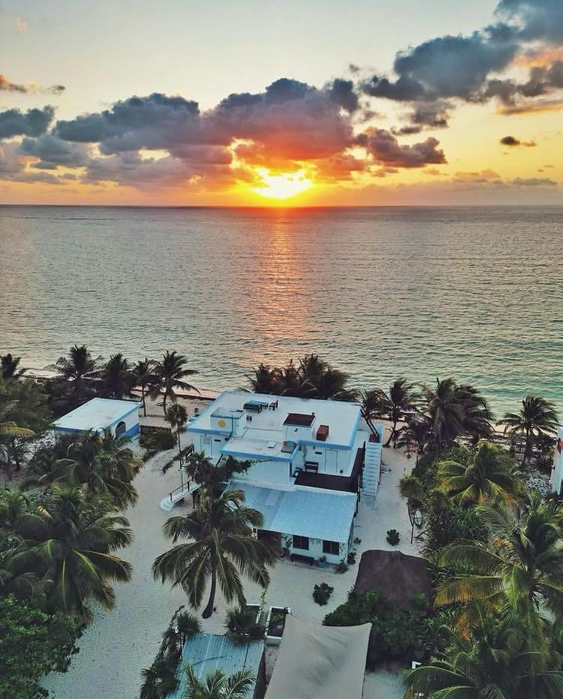 Casa Pronoia from above at sunset