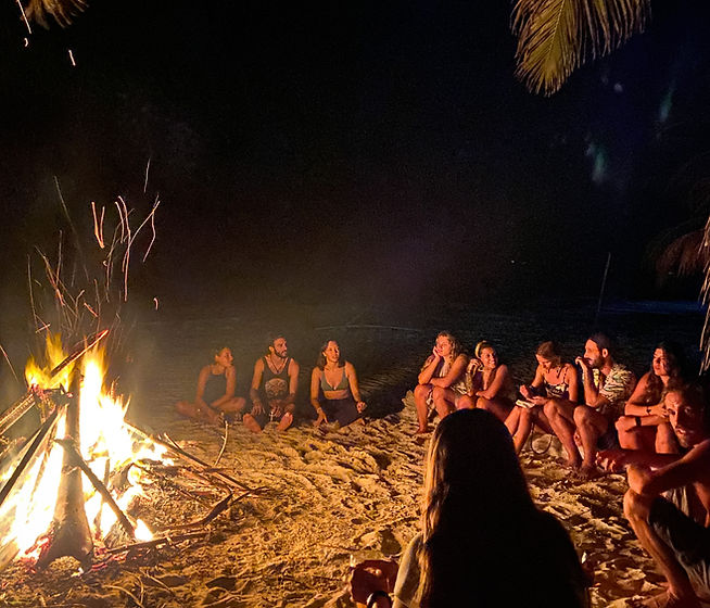 Bonfire with stars at Casa Pronoia